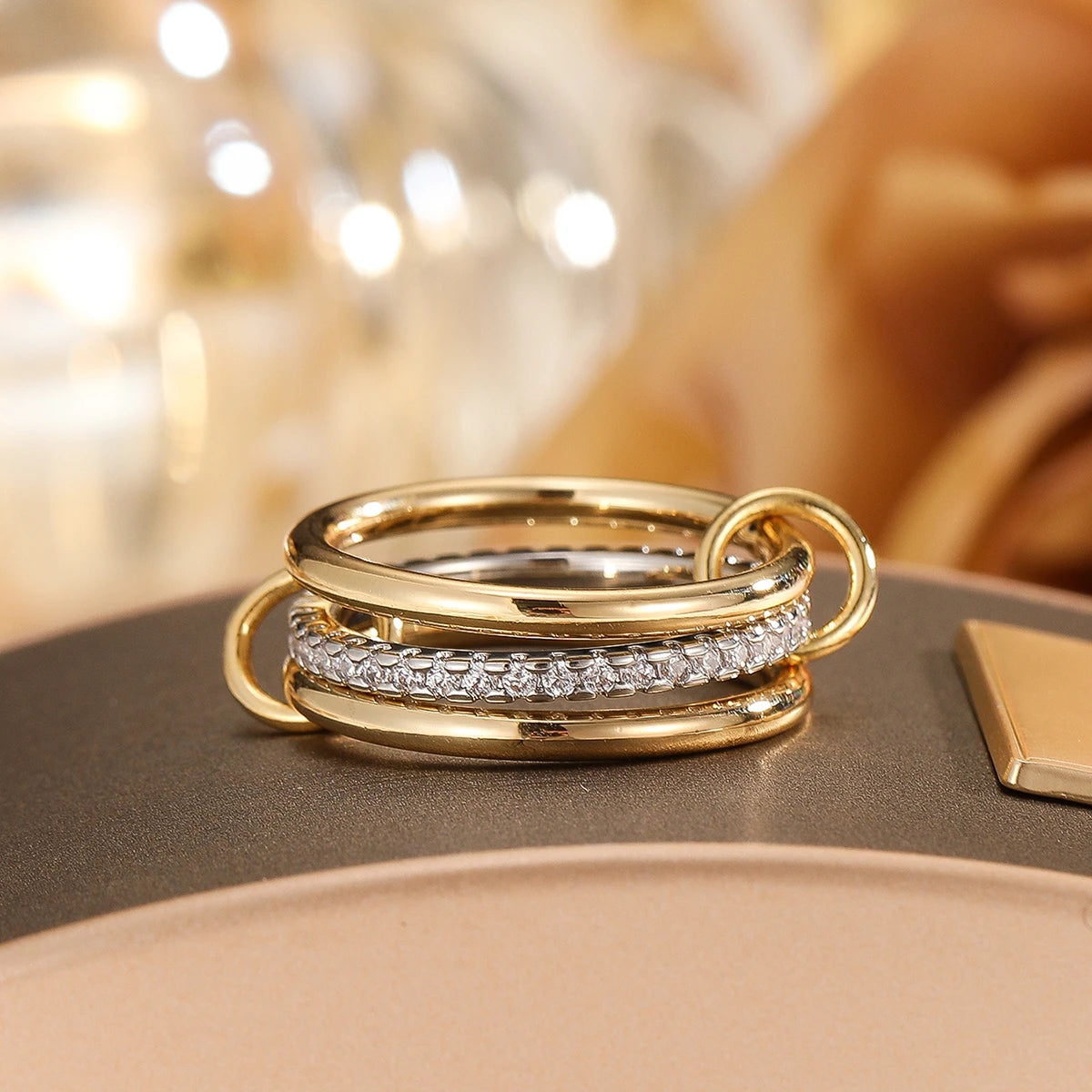 A Niche Two-Color Four-Ring Copper Jewelry Ring, Hypoallergenic, Ins Style, Stacking Artifact, Suitable for Young Women