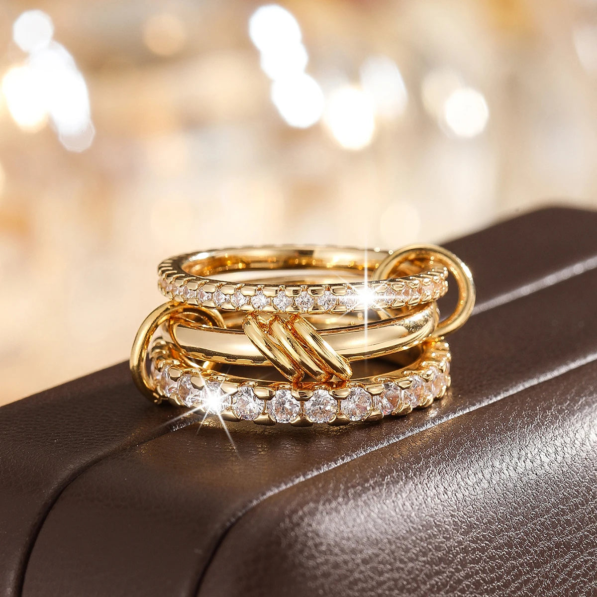 A Niche Two-Color Four-Ring Copper Jewelry Ring, Hypoallergenic, Ins Style, Stacking Artifact, Suitable for Young Women